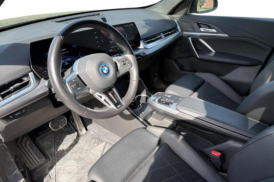 BMW iX1 vaihtoauto