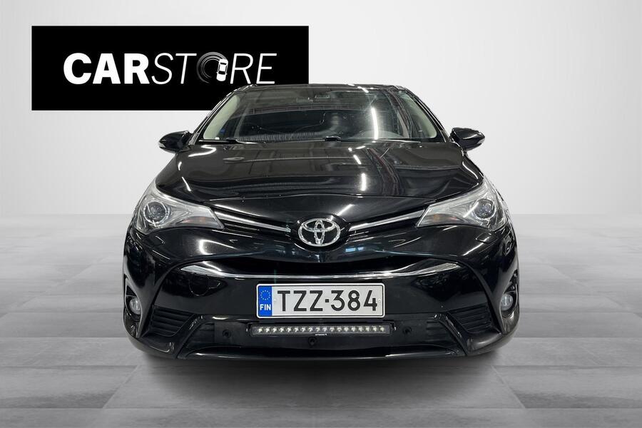 Toyota Avensis vaihtoauto