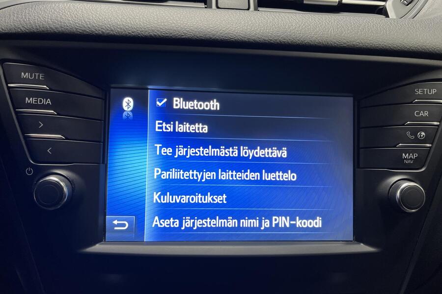 Toyota Avensis vaihtoauto