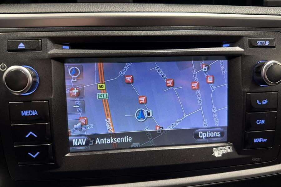 Toyota Auris vaihtoauto