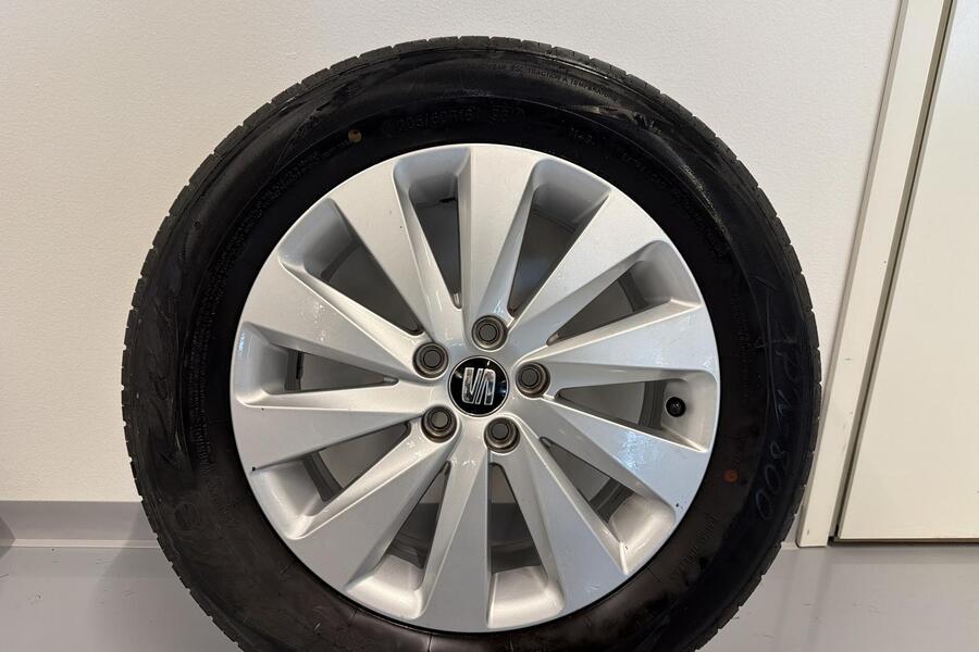 SEAT Arona vaihtoauto