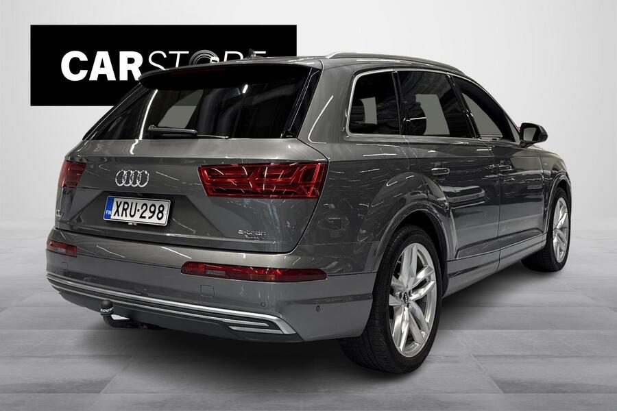 Audi Q7 vaihtoauto
