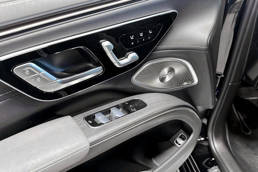 Mercedes-Benz EQS vaihtoauto