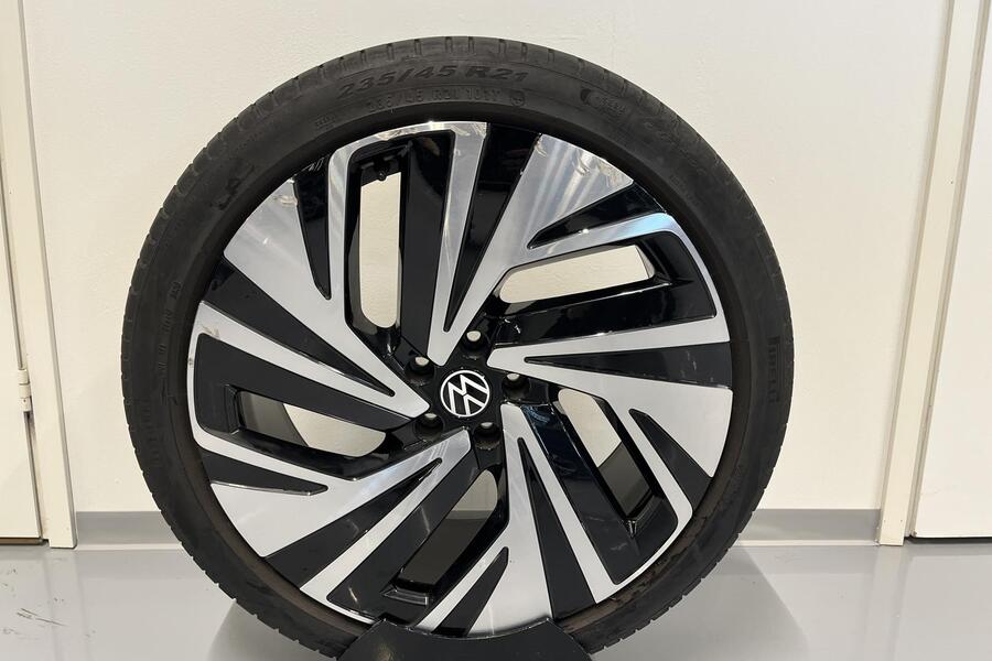 Volkswagen ID.4 vaihtoauto