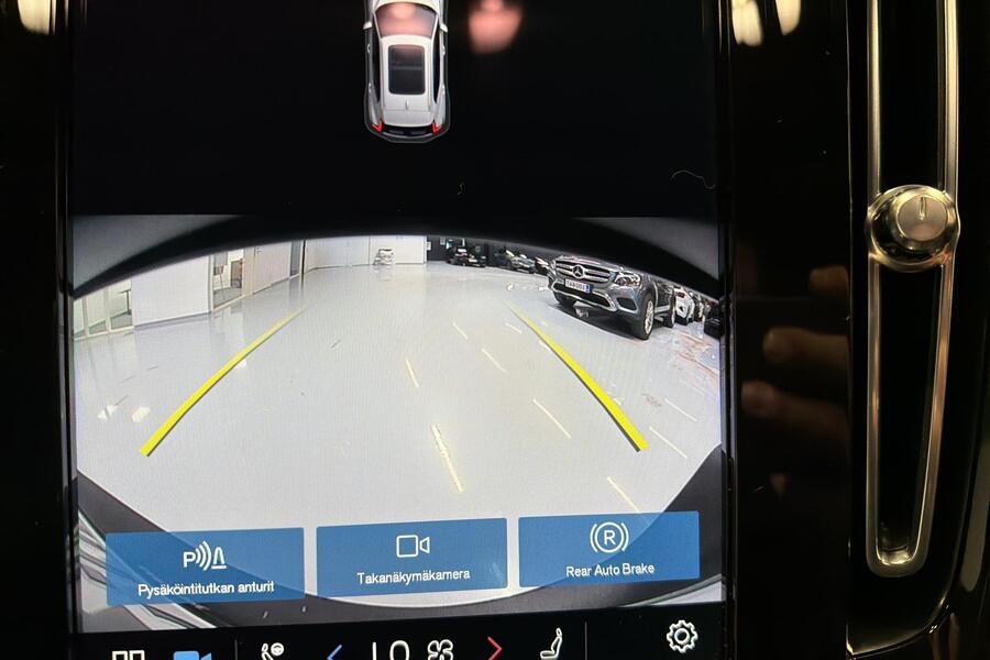 Volvo XC40 vaihtoauto