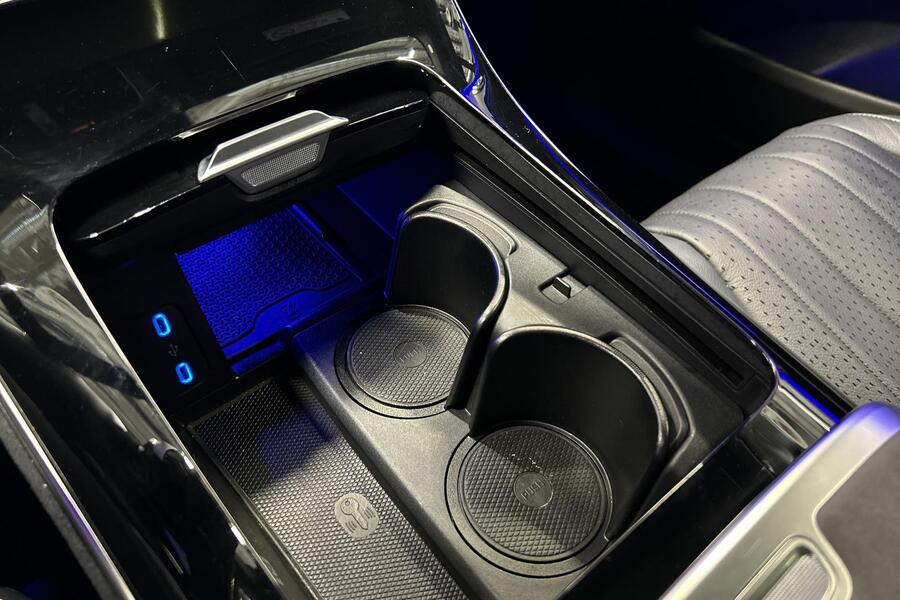 Mercedes-Benz EQS vaihtoauto