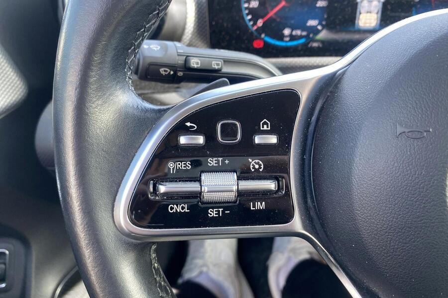 Mercedes-Benz A vaihtoauto