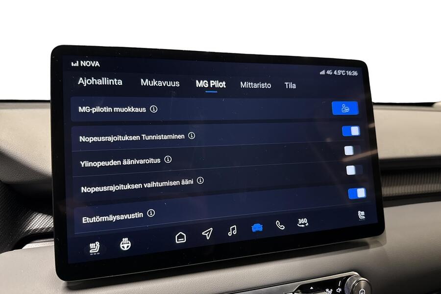 MG MGS5 EV vaihtoauto