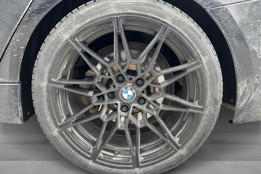 BMW 330 vaihtoauto