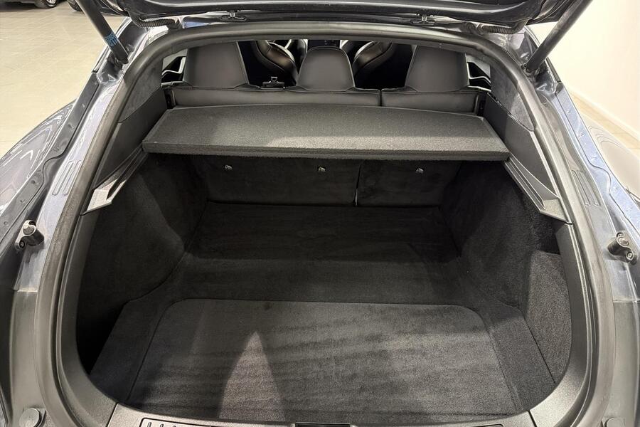 Tesla Model S vaihtoauto