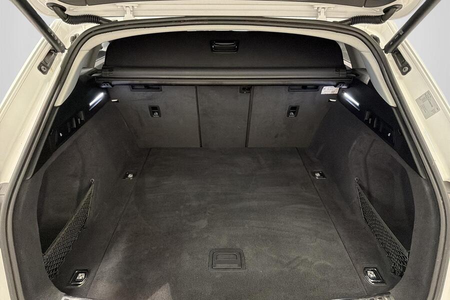 Audi Q8 e-tron vaihtoauto