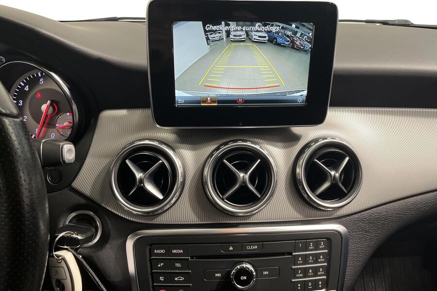 Mercedes-Benz GLA vaihtoauto