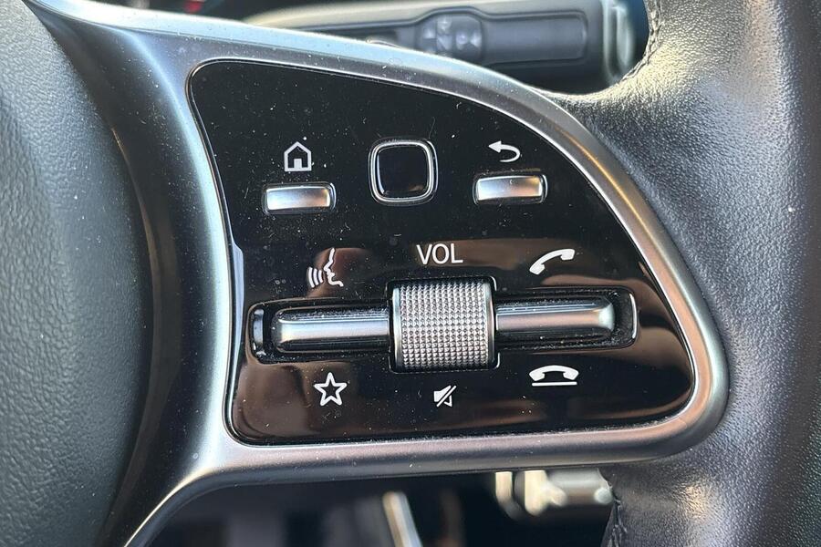 Mercedes-Benz CLA-sarja vaihtoauto