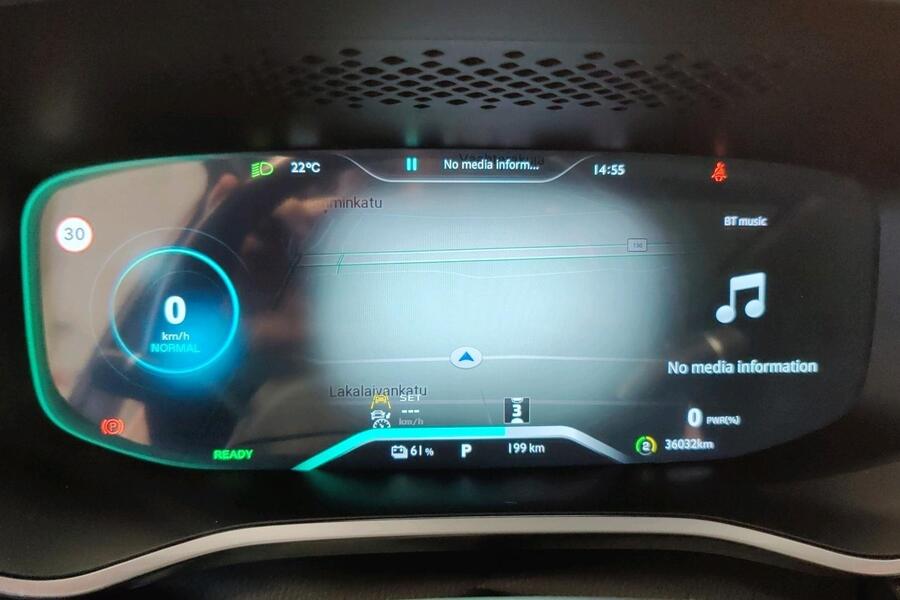 MG Marvel R vaihtoauto