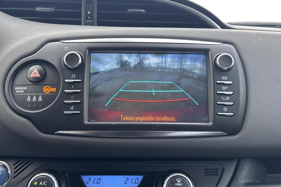 Toyota Yaris vaihtoauto