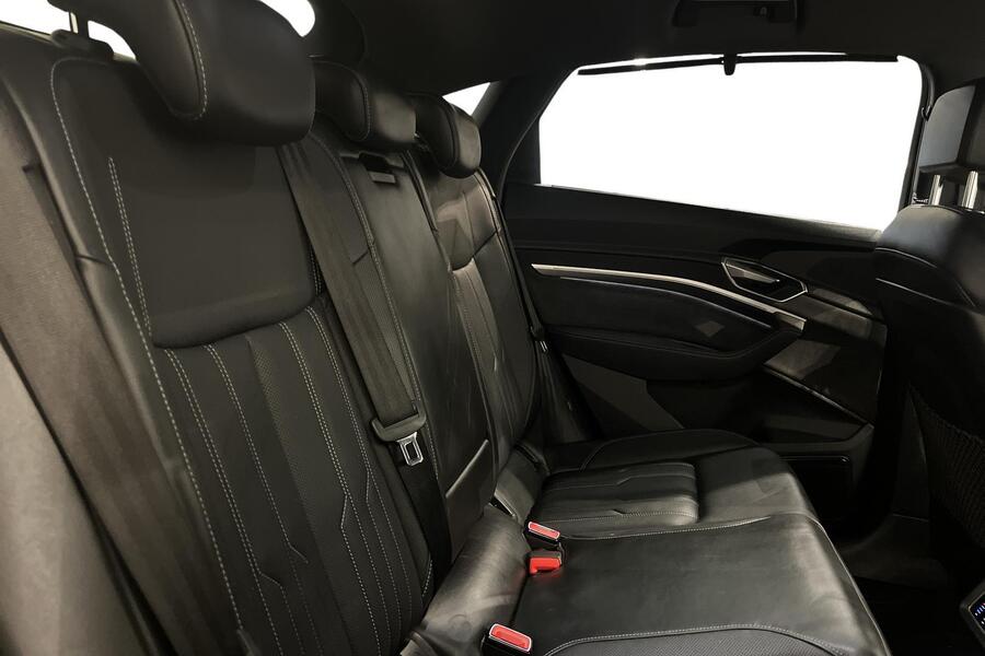 Audi e-tron vaihtoauto