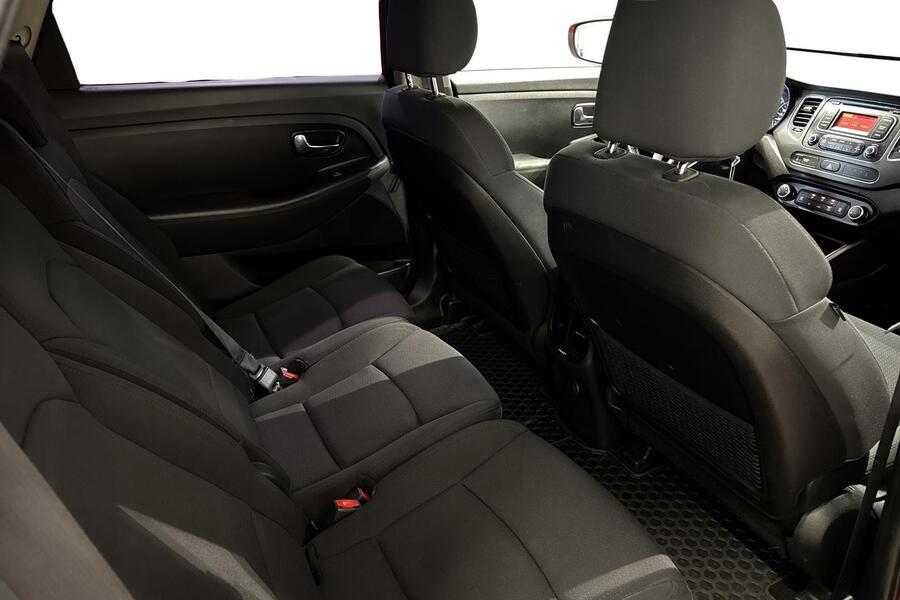 Kia Carens vaihtoauto