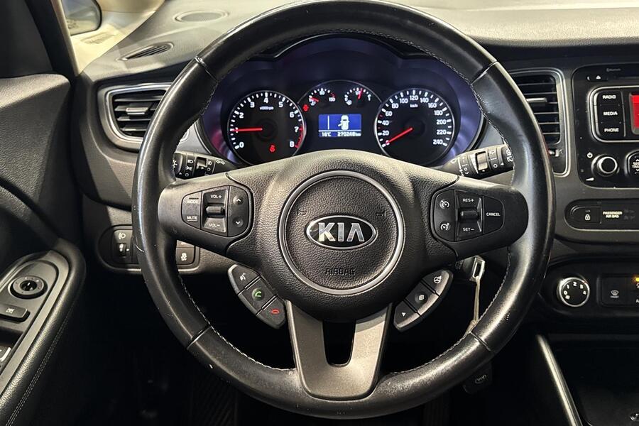 Kia Carens vaihtoauto