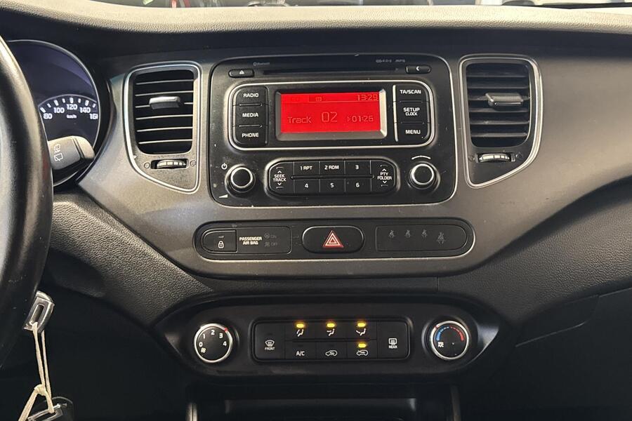 Kia Carens vaihtoauto