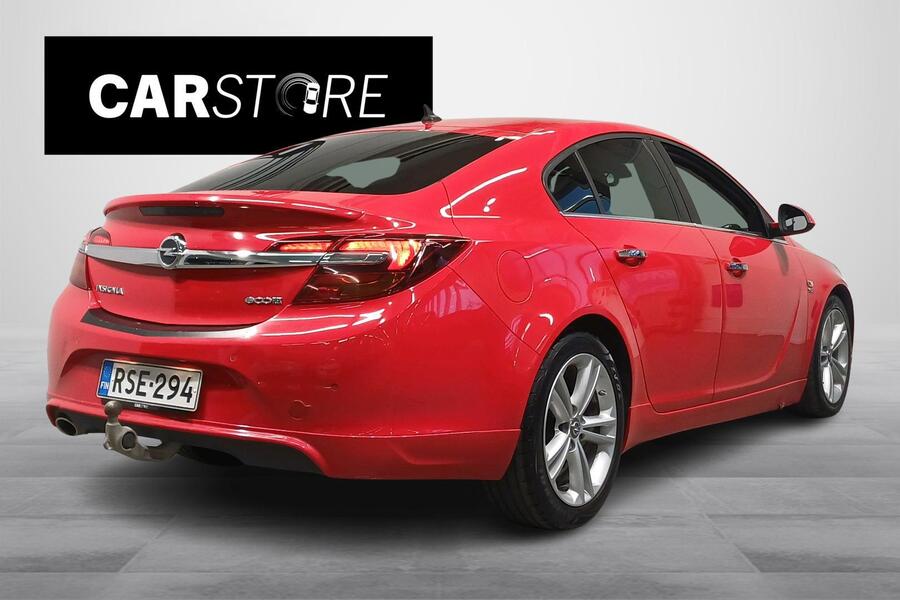 Opel Insignia vaihtoauto