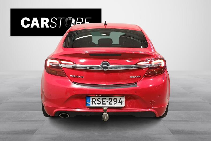 Opel Insignia vaihtoauto