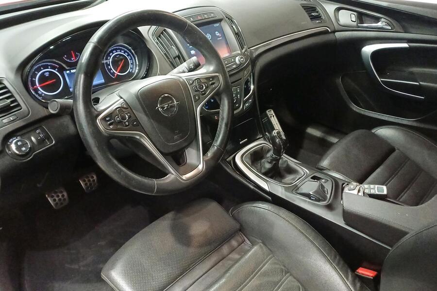 Opel Insignia vaihtoauto