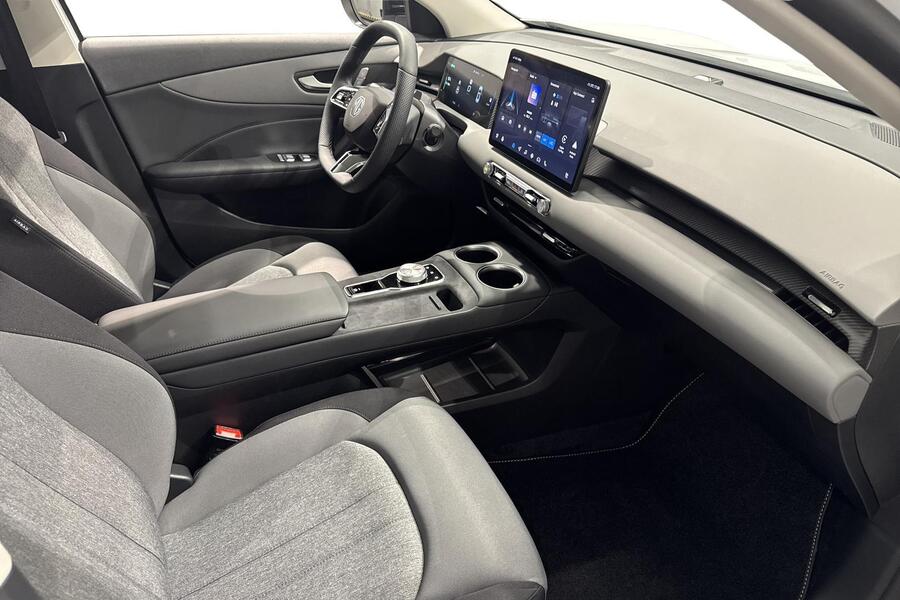 MG MGS5 EV vaihtoauto