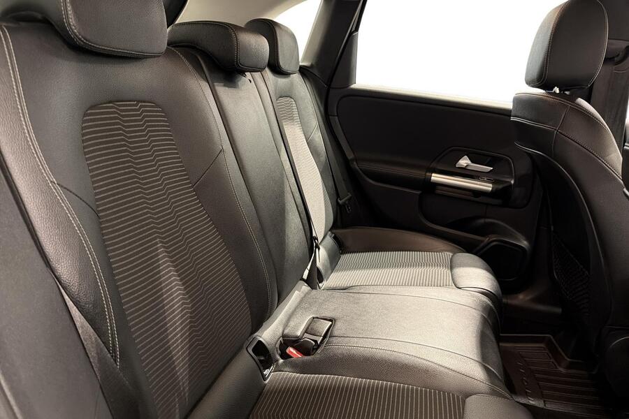 Mercedes-Benz B vaihtoauto