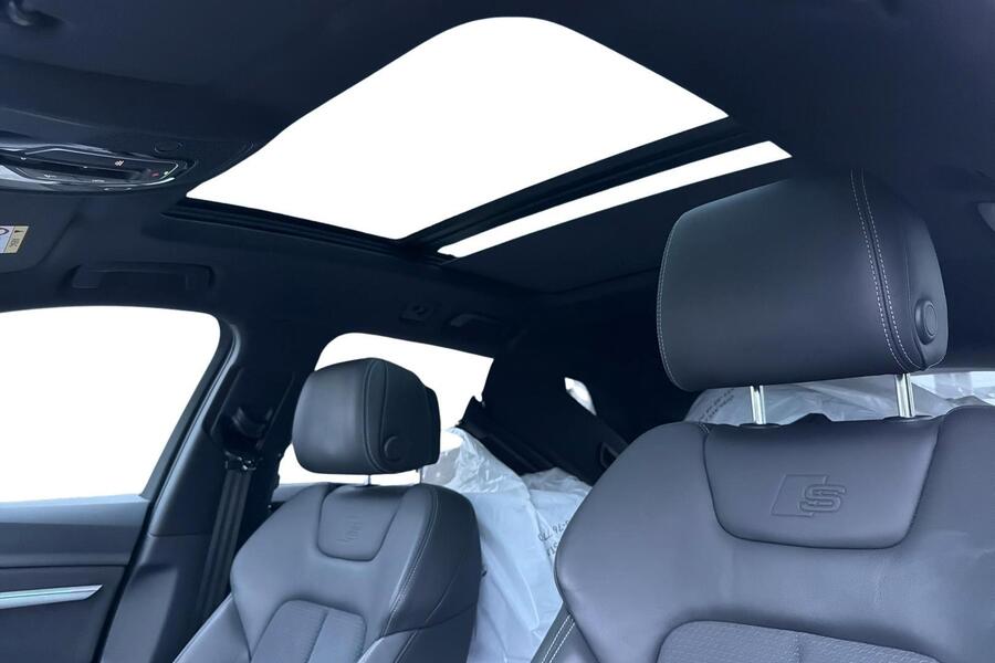 Audi Q8 e-tron vaihtoauto