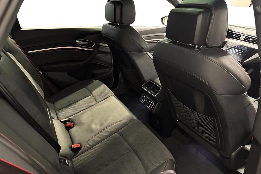 Audi Q8 e-tron vaihtoauto