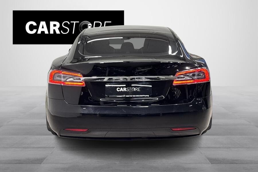 Tesla Model S vaihtoauto