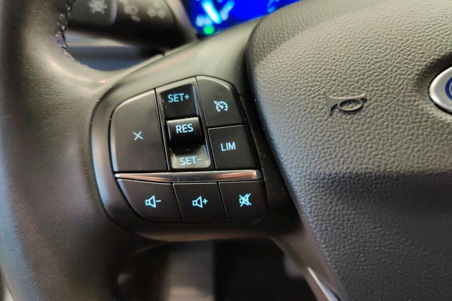 Ford Kuga vaihtoauto