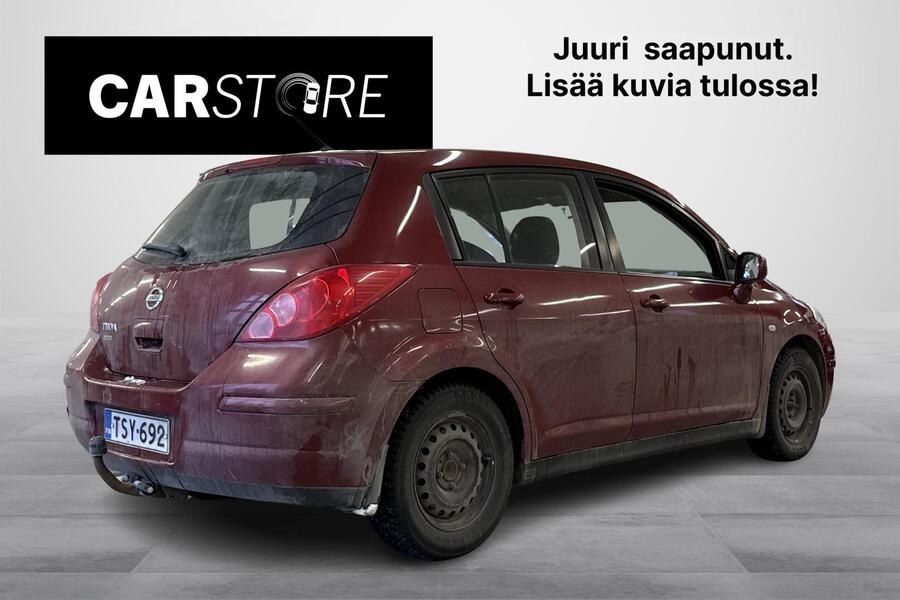 Nissan Tiida vaihtoauto