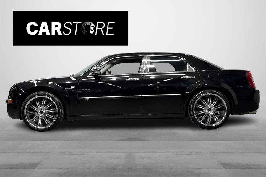 Chrysler 300C vaihtoauto