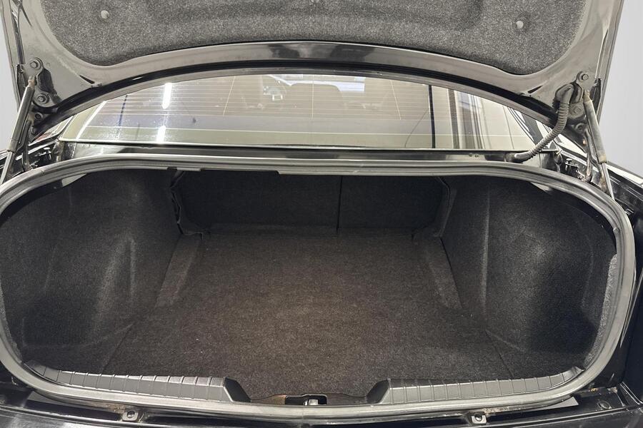 Chrysler 300C vaihtoauto