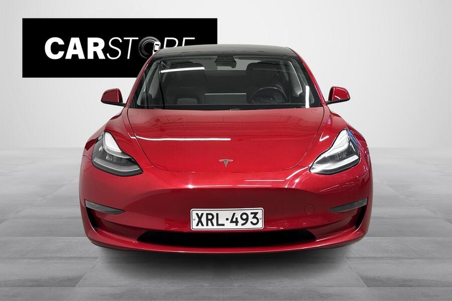 Tesla Model 3 vaihtoauto