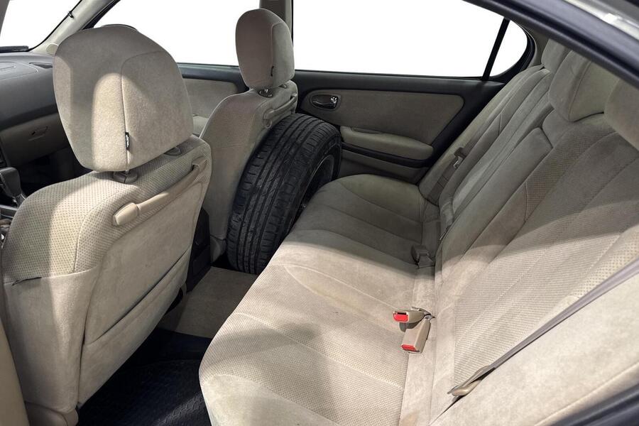 Nissan Maxima vaihtoauto