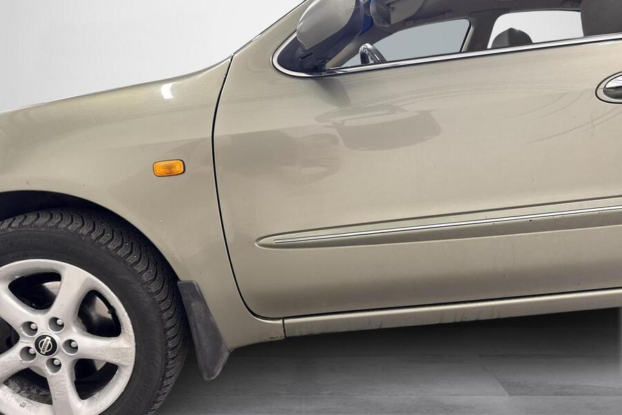 Nissan Maxima vaihtoauto