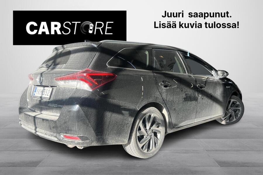 Toyota Auris vaihtoauto