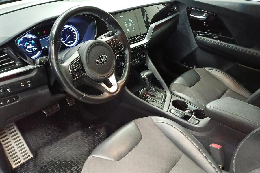 Kia Niro plug-in vaihtoauto