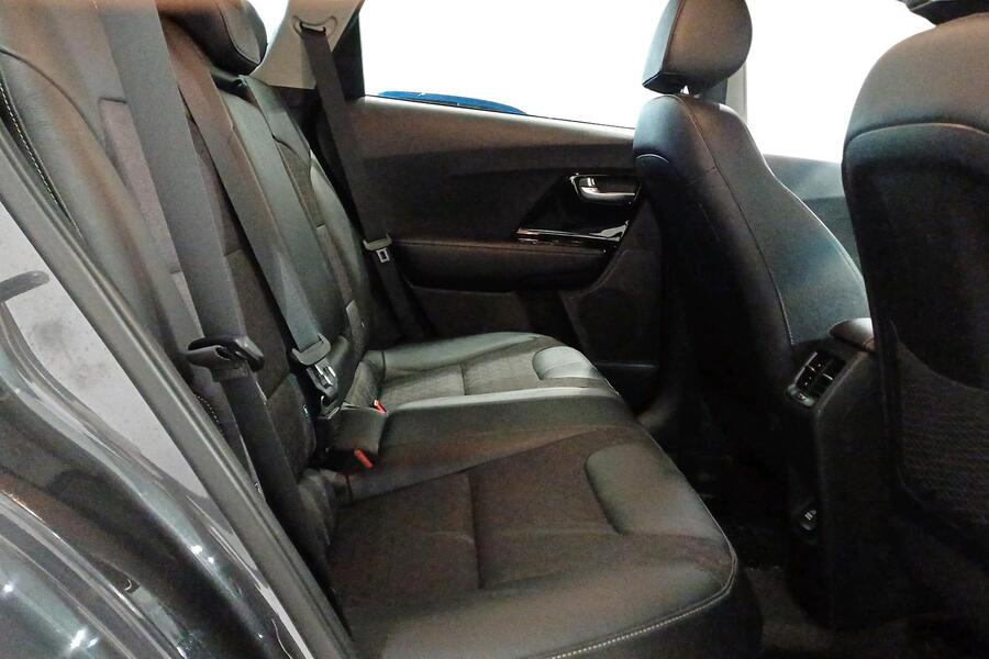 Kia Niro plug-in vaihtoauto