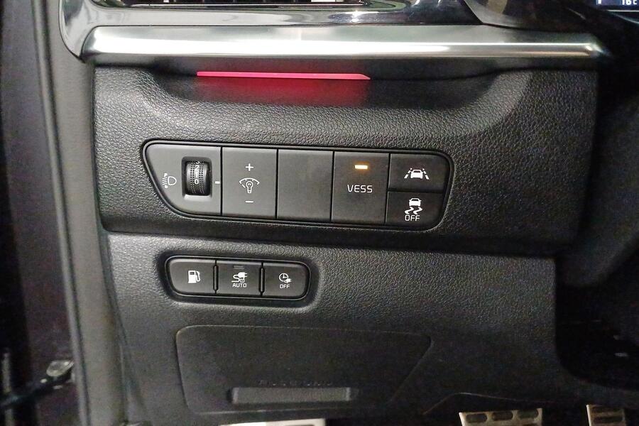 Kia Niro plug-in vaihtoauto