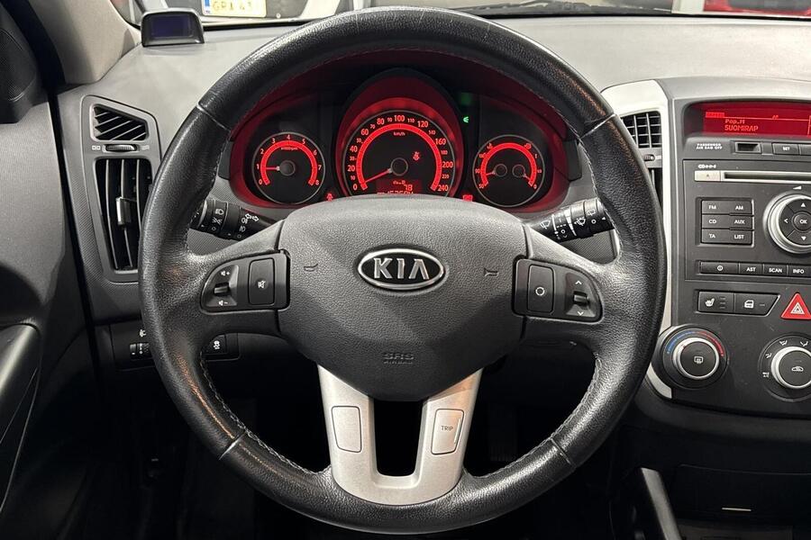 Kia Ceed vaihtoauto