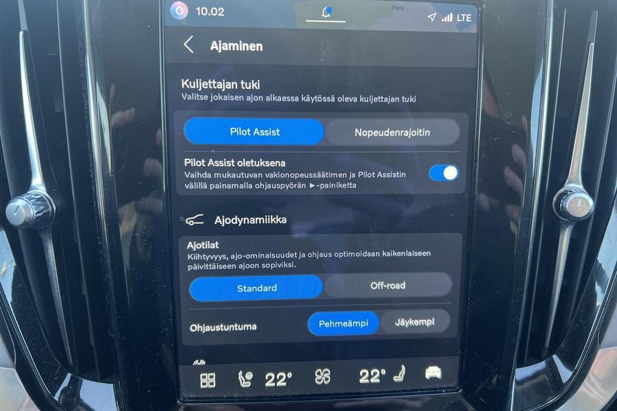 Volvo V60 Cross Country vaihtoauto