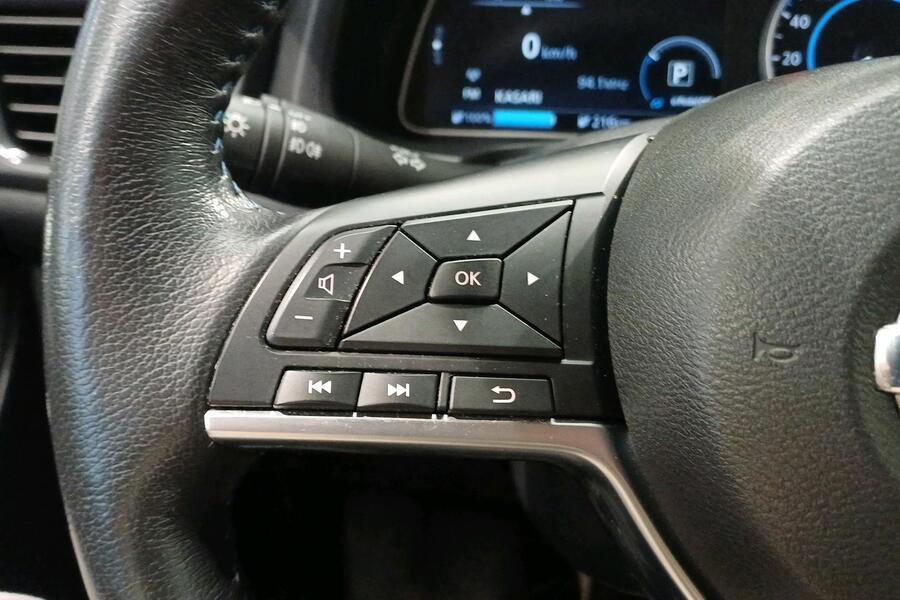 Nissan Leaf vaihtoauto