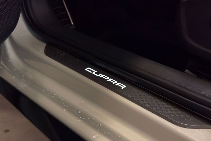 Cupra Leon Sportstourer vaihtoauto