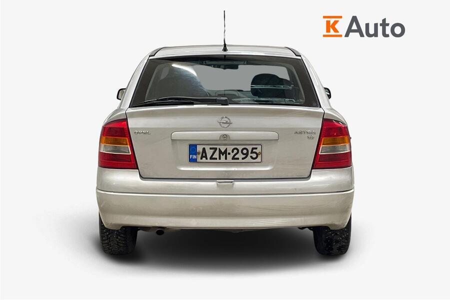 Opel Astra vaihtoauto