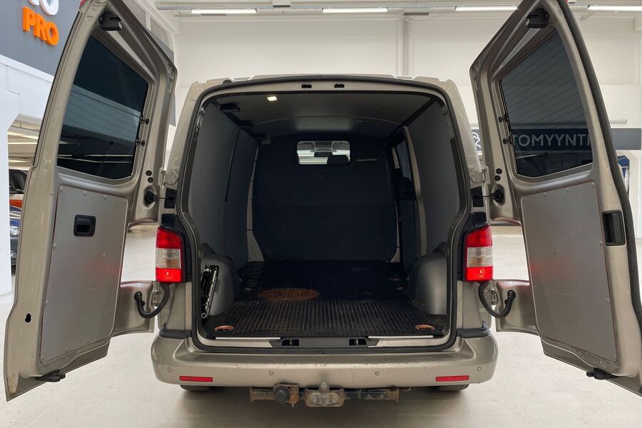 Volkswagen Transporter vaihtoauto