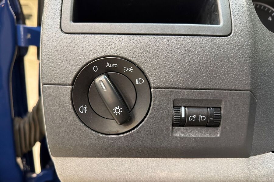 Volkswagen Caravelle vaihtoauto