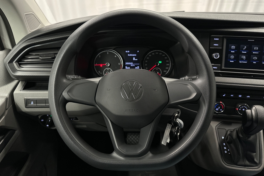 Volkswagen Caravelle vaihtoauto